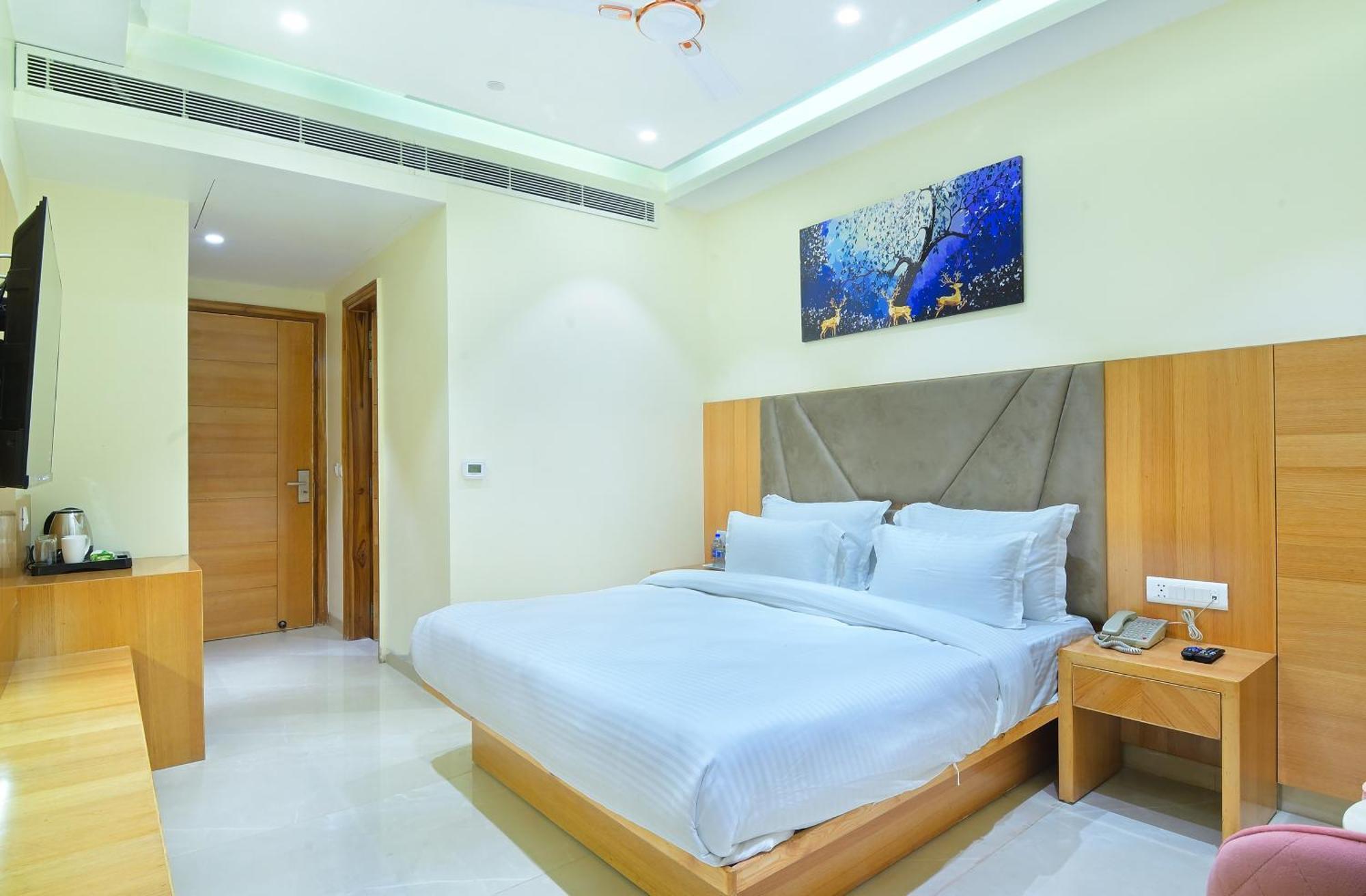 Hotel Shandon-2 Mins From Connaught Place Nova Deli Exterior foto